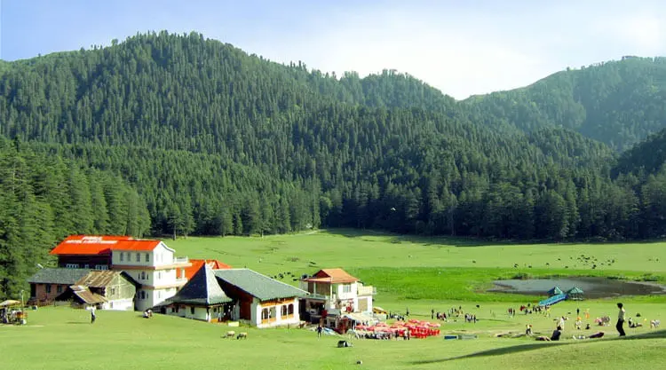 Snow-capped peaks and valleys in Himachal Pradesh holidays thumbnail