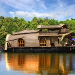 Scenic backwaters and houseboats on Kerala tour package