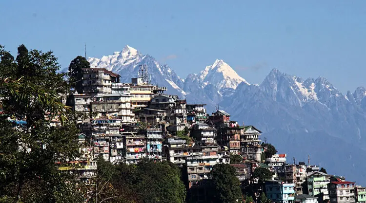 Popular tourist attractions in North East India tour package thumbnail