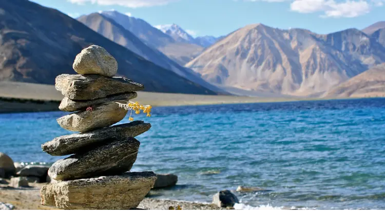 Nubra Valley sand dunes and double humped camels tour