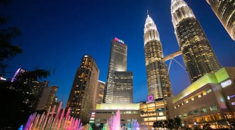 Singapore and Malaysia Cruise Vacation Highlight View 2